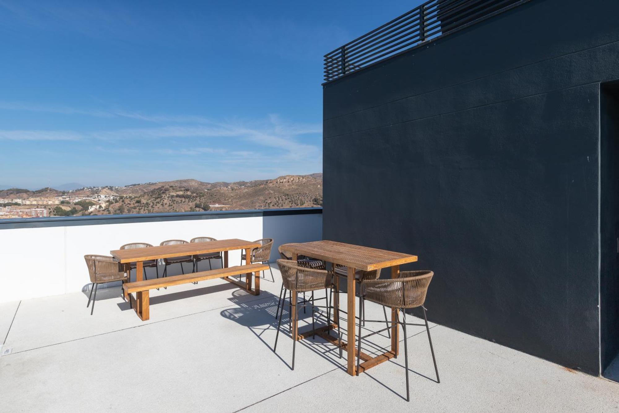 Unique Three-bedroom In The Heart Of Apartment Málaga